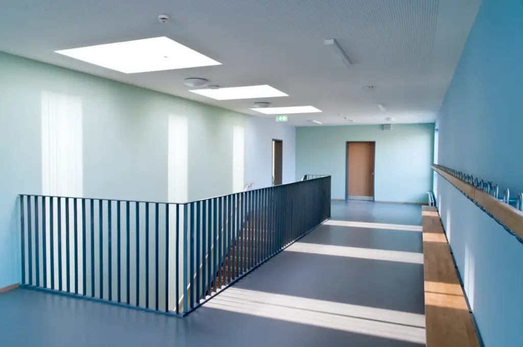 20170418ad577-scaled