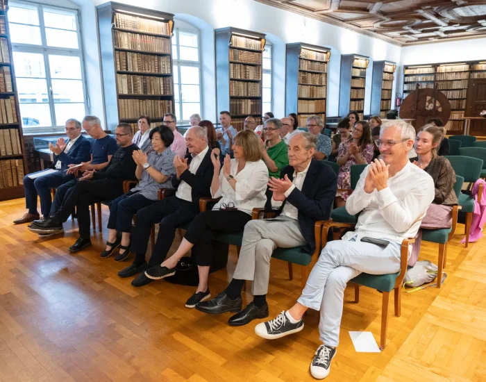 2024-09-06-IACC-Sbg_Pt3_Bibliothek-11-1